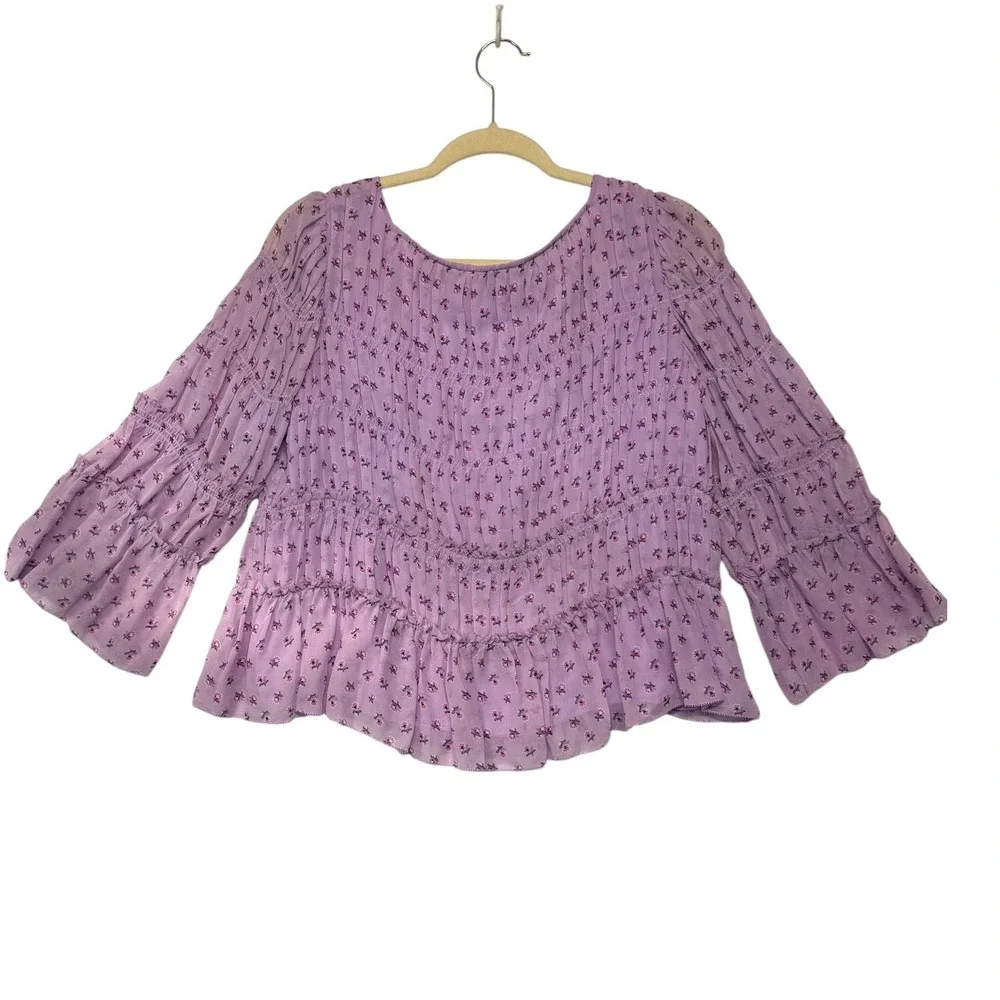 Club Monaco Purple Floral Smocked Chiffon Blouse Medium Ruffle Tiered Top